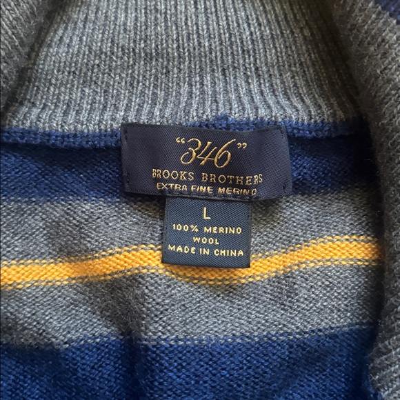 Brooks Brothers merino sweater - Picture 2 of 5
